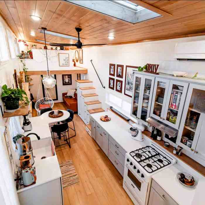 Chambre ado rangement bedroom ikea camerette multifunctional garcon idees salvaspazio multi meuble armoire childrens wardrobes homesfeed minimalis meubles escalier sangiorgio